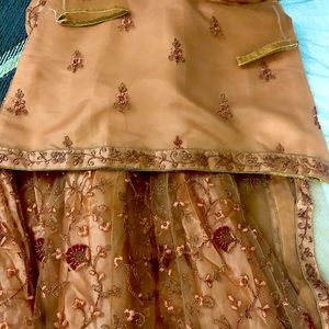 Ladies party/casual wear